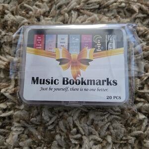 Taylor Swift magnetic bookmarks